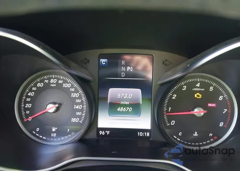 2019 Mercedes-Benz Glc 300 z USA, uszkodzony, nr VIN WDC0G4JB2KF664748